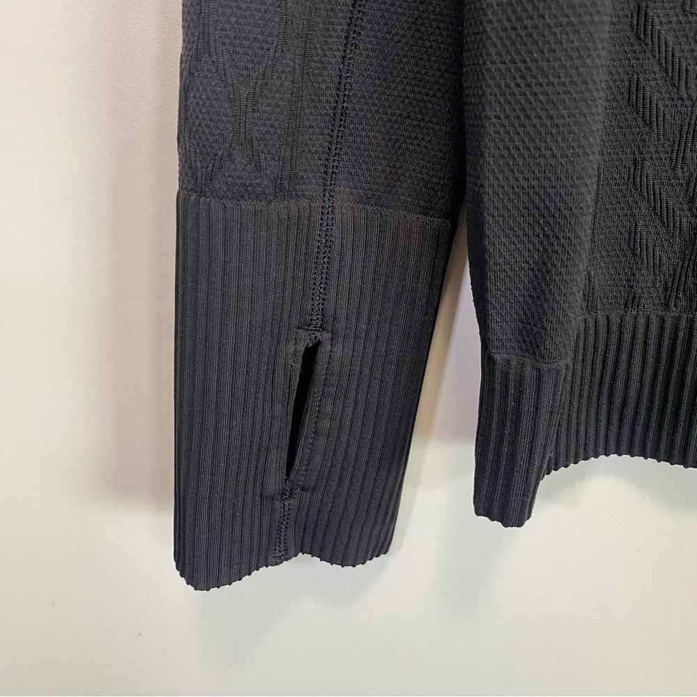 LULULEMON Rest Less Pullover Crew Long Sleeve Top! Size 6. Fifth release… - Picture 5 of 8
